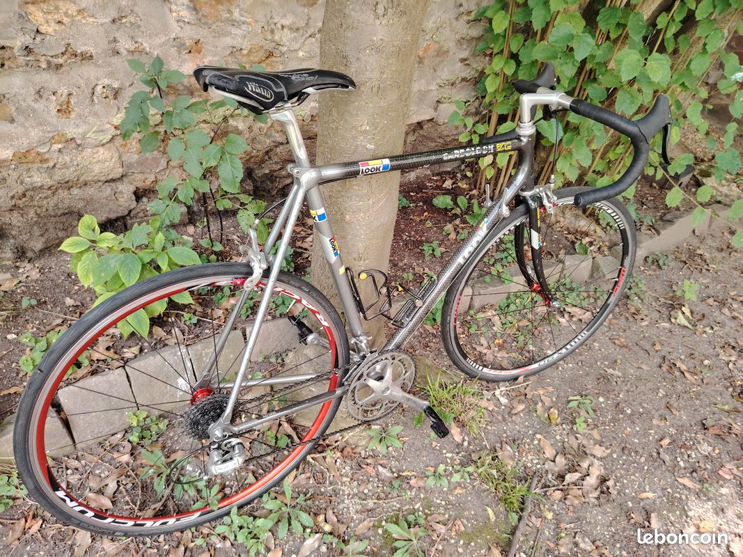 Vente vélo course look carbone taille 56 Vélos