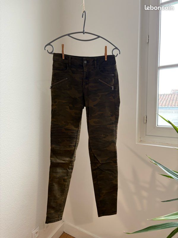 Pantalon ZARA Homme Kaki Camouflage - Taille M - Poches Style Cargo - Occasion