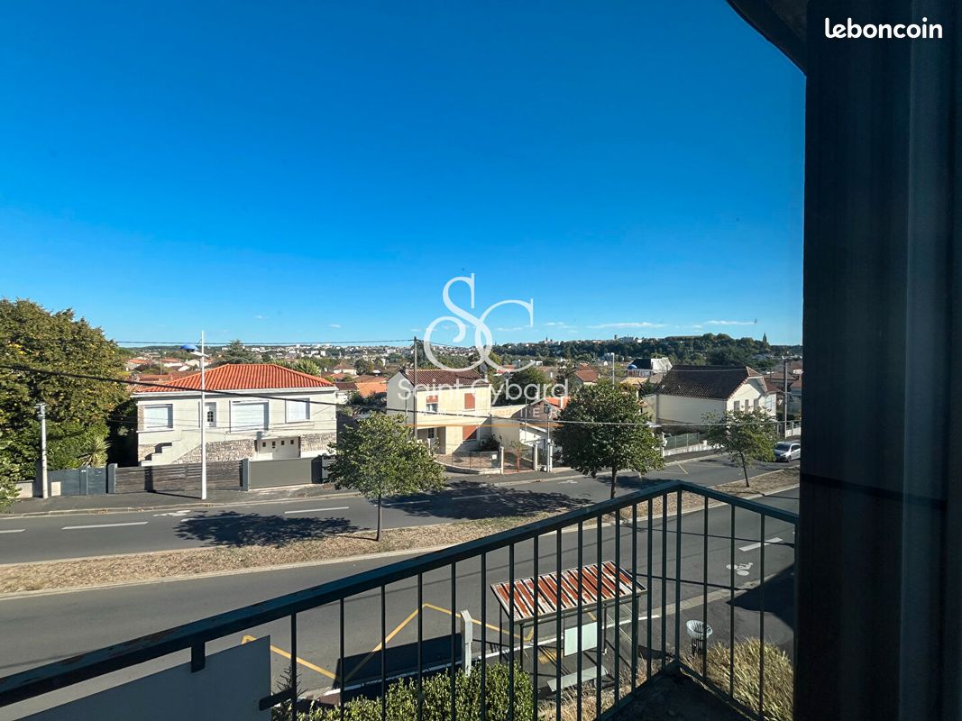 Appartement 3 pièces 83 m² · à Angoulême · 83 m² · 731 €/mois