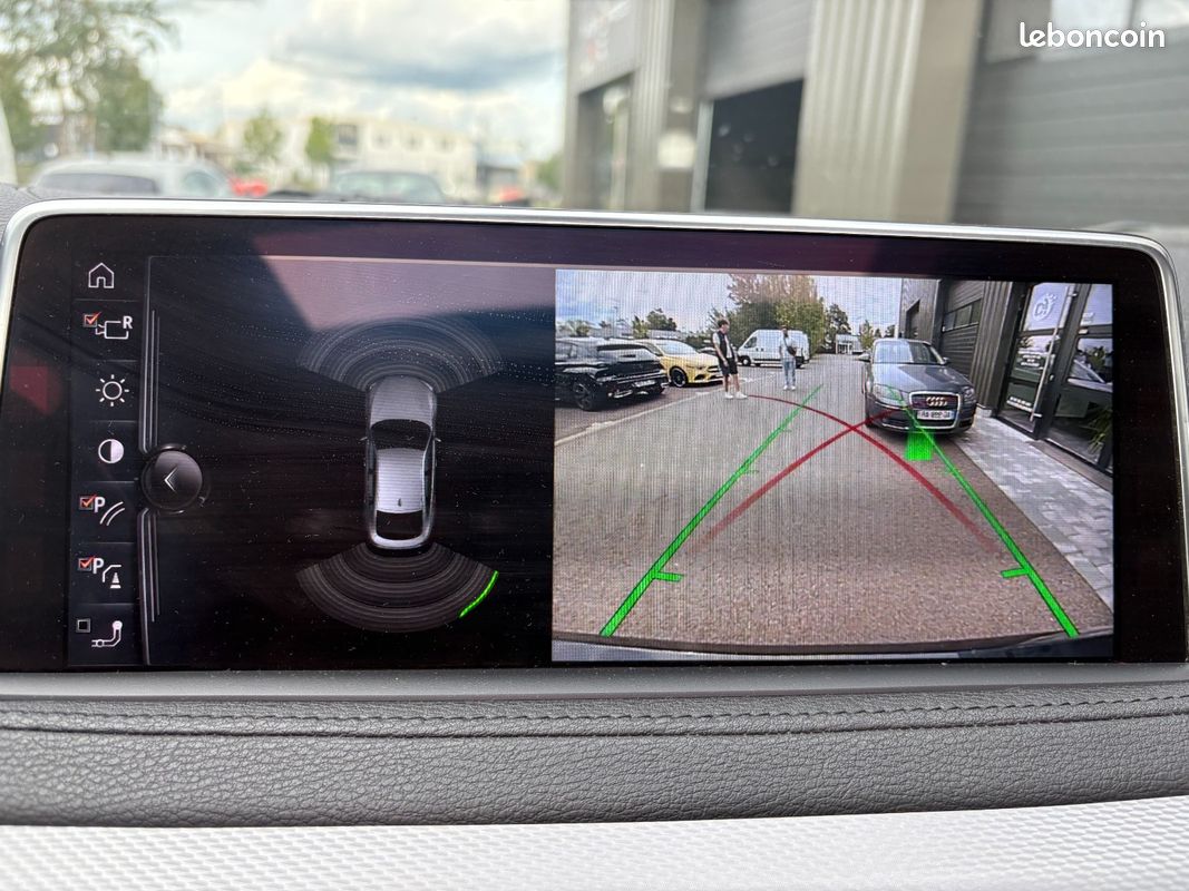 BMW X6 F16 xDrive30d 258 ch M Sport A avec TOIT OUVRANT / CAMERA / CARPLAY / SIEGES CHAUFFANTS (image 21)