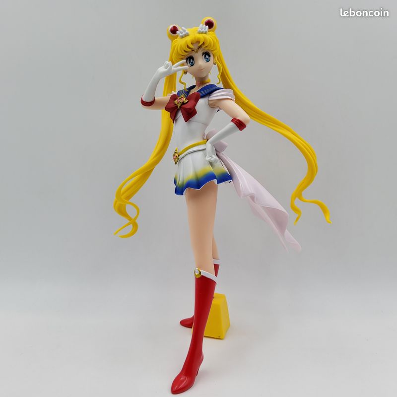Figurine Pretty Guardian Sailor Moon Eternal The Movie Glitter & Glamours Figure II – Super Sailor Moon Ver. B (image 2)