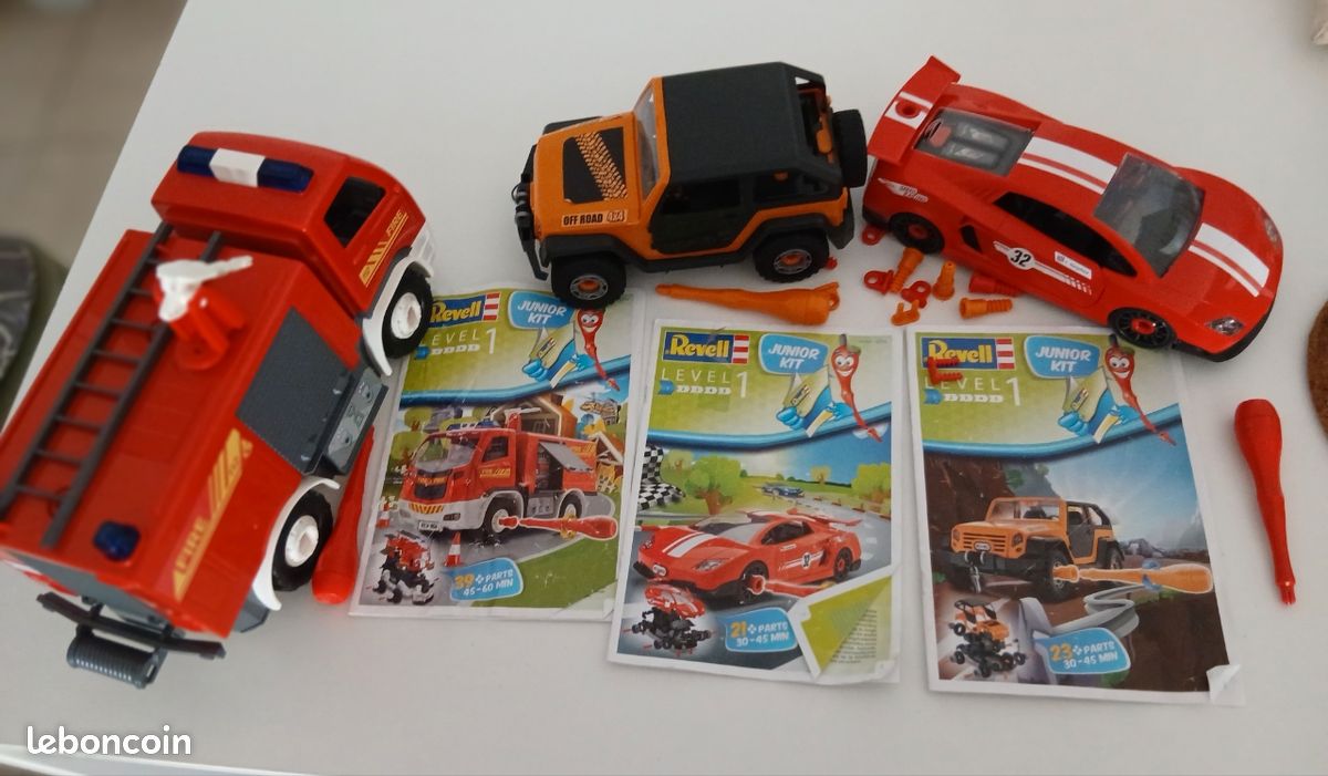 Revell junior kit camion+voiture+jeep (image 3)