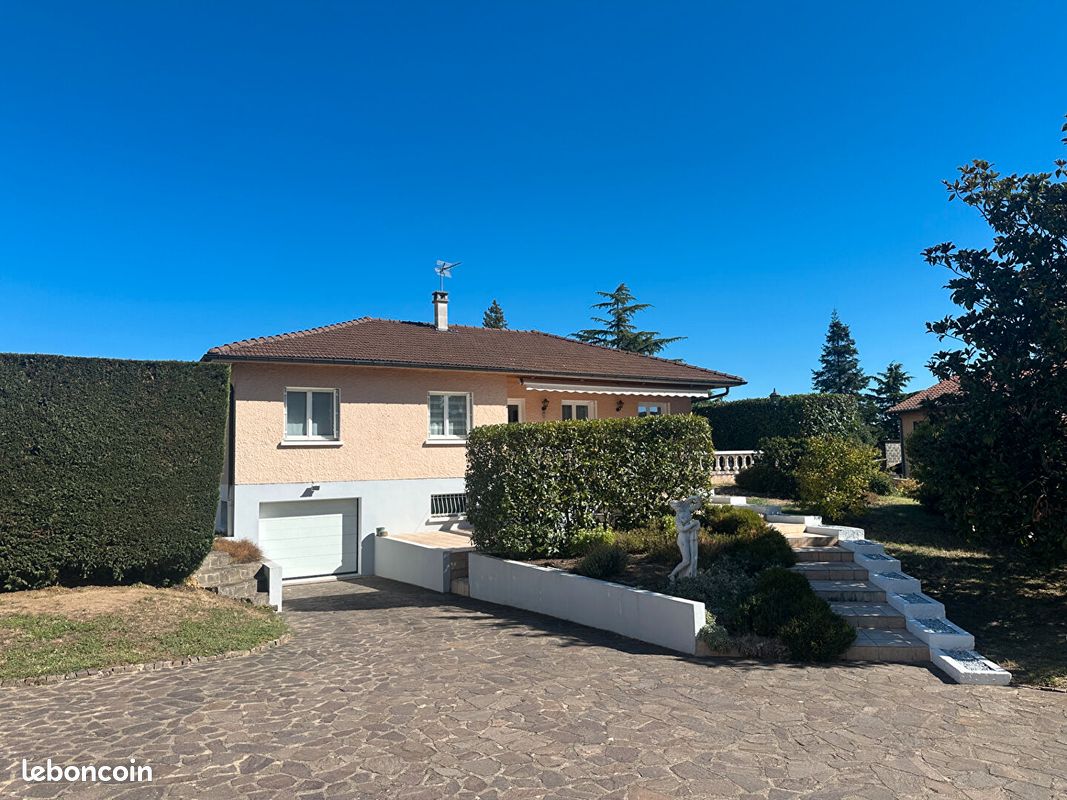 Maison 6 pièces 142 m² · à Grézieu-la-Varenne · 142 m² · 620 000 €