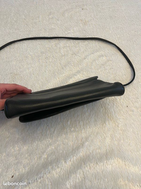 Sac bandoulière Texier vintage cuir noir véritable – fabrication française (image 5)