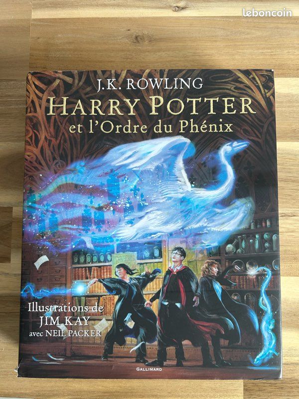 Livre Harry Potter tome 4 illustré (image 1)