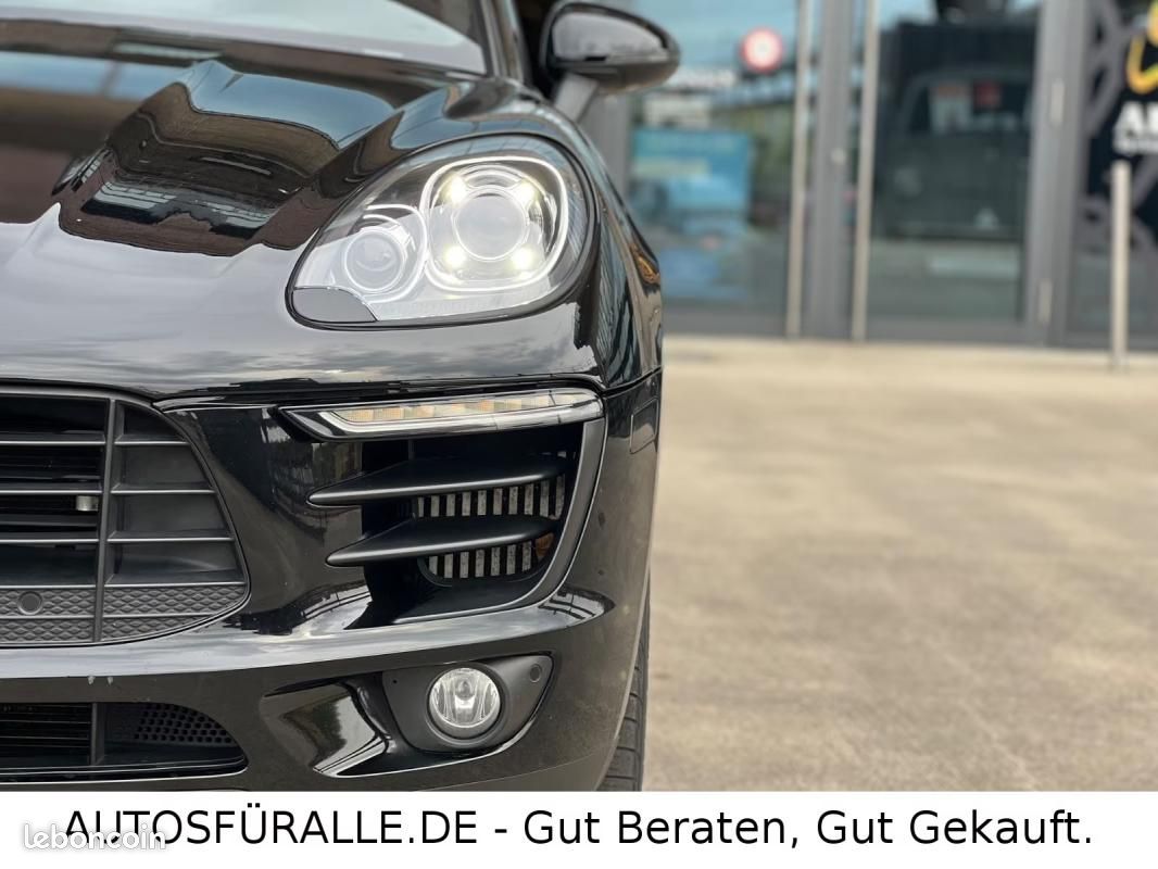 Porsche Macan S 40CH - ALCANTARA (image 19)
