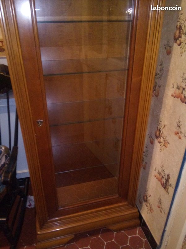 Vitrine en bois massif (image 1)