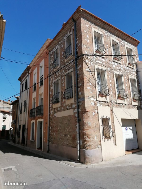 Maison 7 pièces 216 m² · à Saint-Laurent-de-la-Salanque · 216 m² · 460 000 €