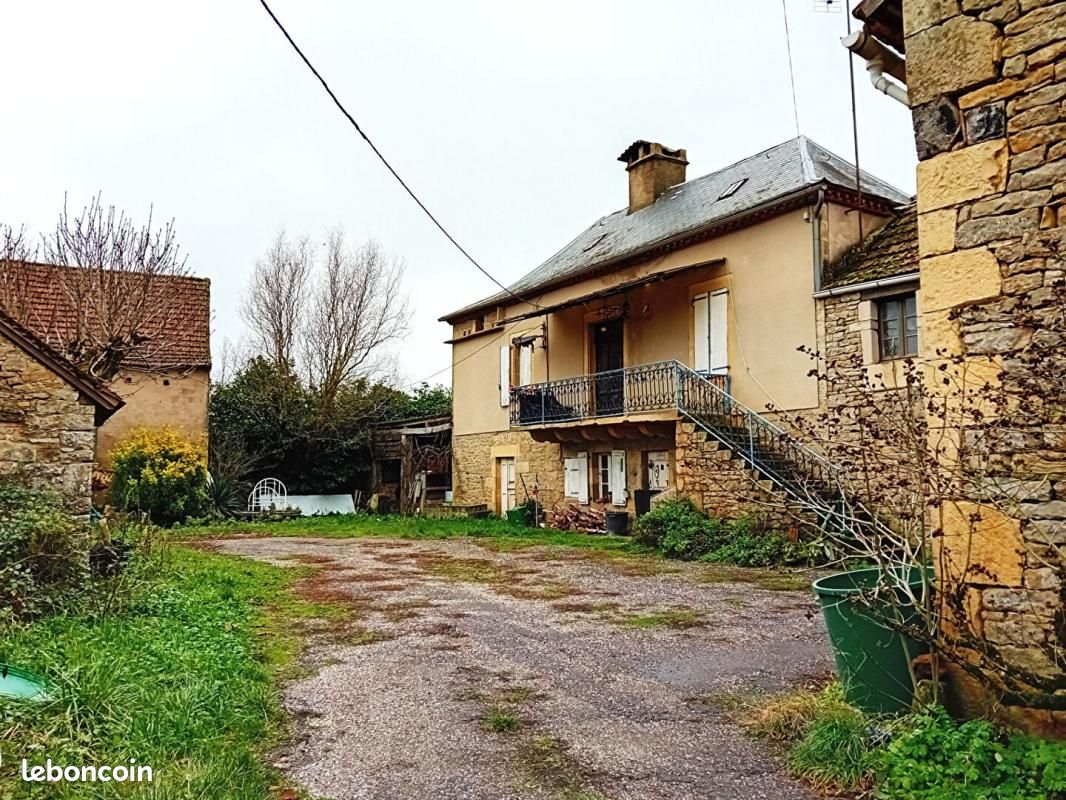 Maison 3 pièces 280 m² · à Beauregard · 280 m² · 145 000 €