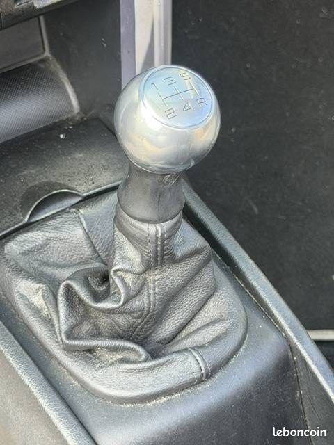 PEUGEOT 207 CC ROLLAND GARROS - 89 021Kms - 120CH - Premier Main - SUIVIT PEUGEOT (image 15)