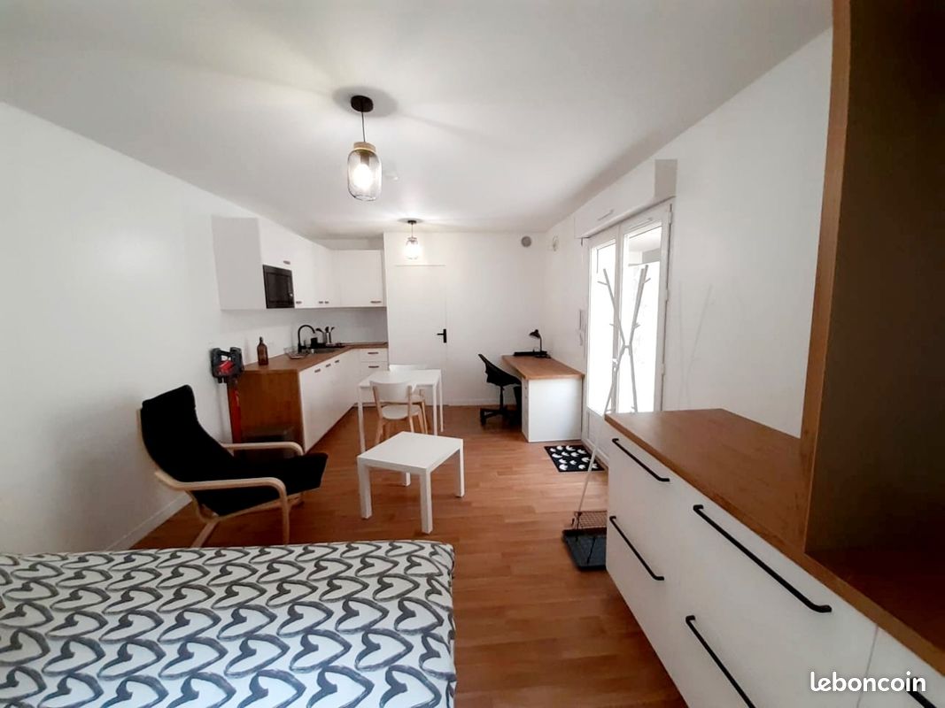 Appartement 1 pièce 23 m² · à Orléans · 23 m² · 550 €