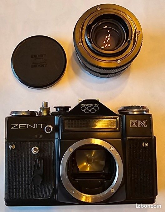 Appareil photo ZENIT EM - Collection