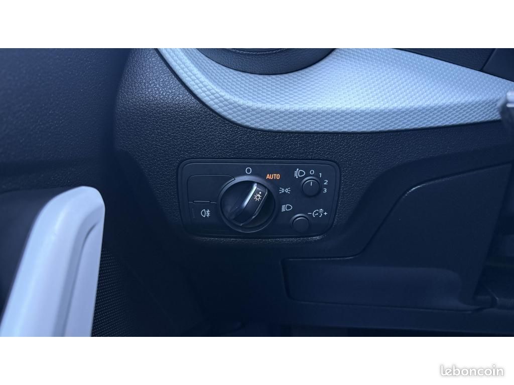 AUDI Q2 30 TFSI 116 S-tronic Business line +CARPLAY (image 11)