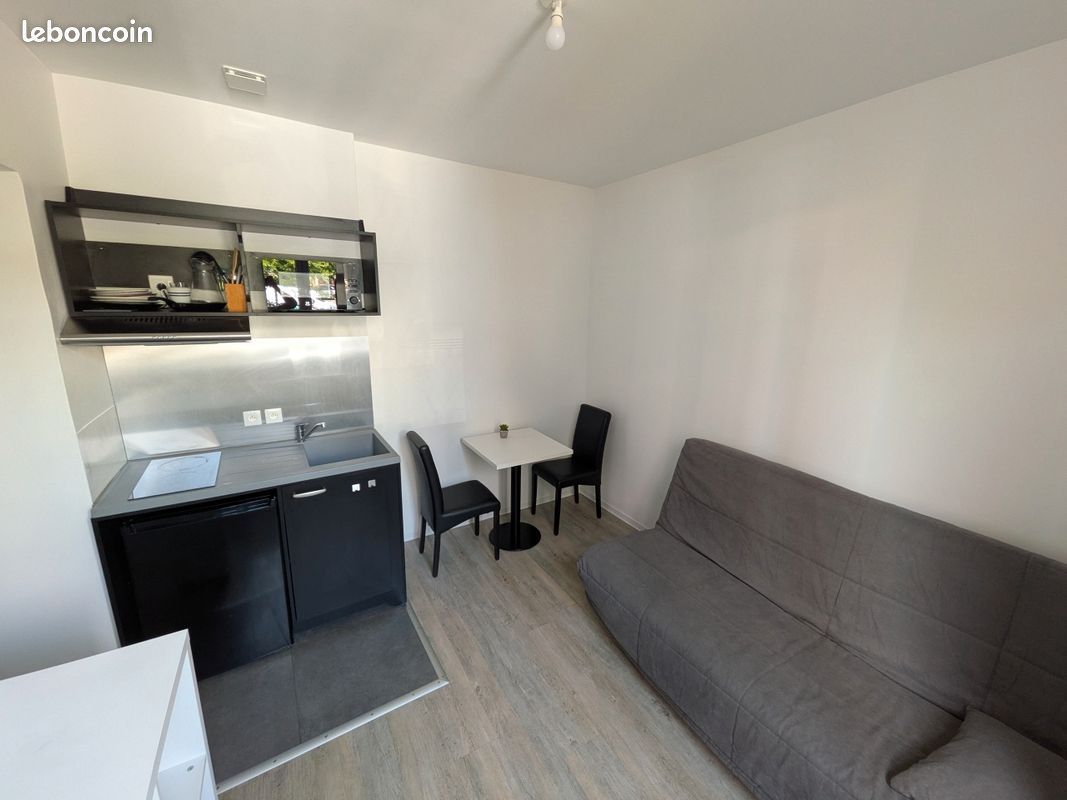 Appartement 1 pièce 14 m² · à Annecy · 14 m² · 739 €