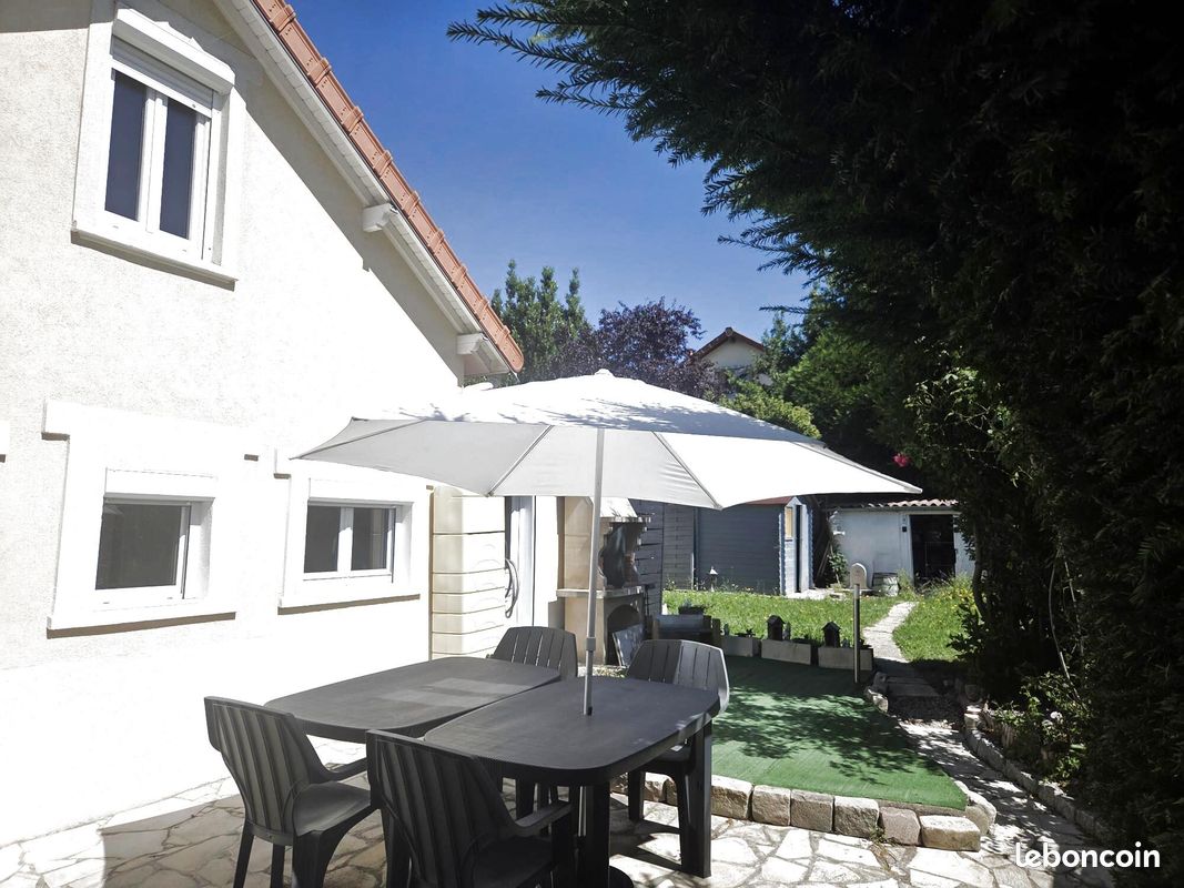 Maison 2 pièces 54 m² · à Saint-Denis · 54 m² · 220 000 €