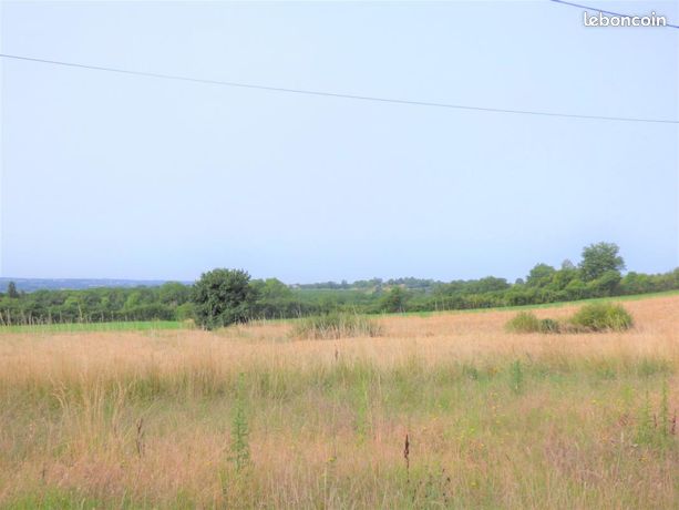 Terrain 2 318 m² Saint Aubin De Cadelech