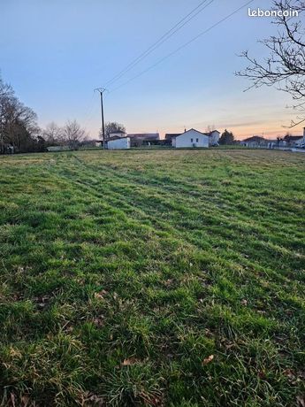 Terrain 886 m² Burgnac
