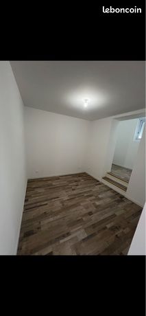 https://img.leboncoin.fr/api/v1/lbcpb1/images/15/83/75/15837542605041f65b3344614ef3d6213ffde339.jpg?rule=ad-image