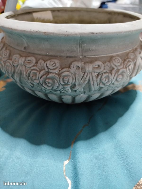 Pot de fleur ou cache pot (image 1)