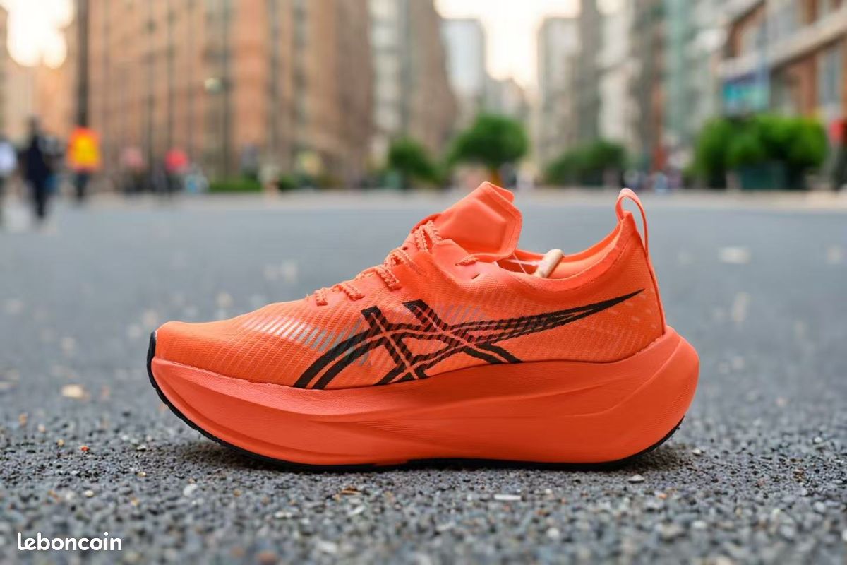 Asics Megablast Ekiden FF Turbo 2 Vert (image 2)