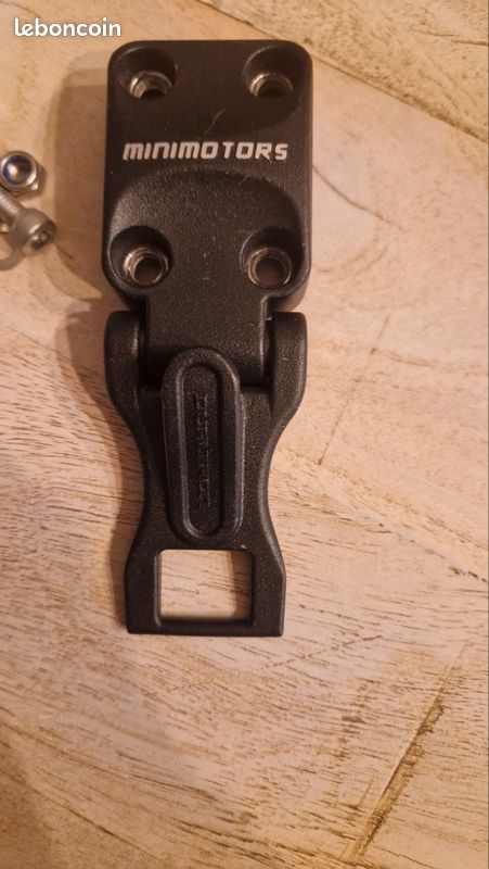Support de Phare Avant pour Trottinette Dualtron Thunder 3 Minimotors
