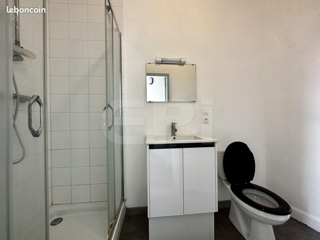 Maison 6 pièces 110 m² - Thouars 79100 (image principale 7)