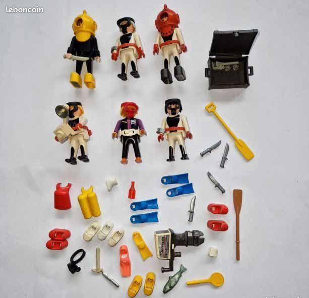 Lot Playmobil - Couple Plongeur (femme + Homme) Et Accessoires, NEUF