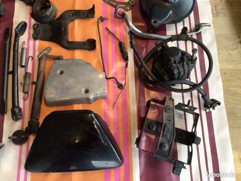 Pièces diverses YAMAHA 500 SR (image 2)