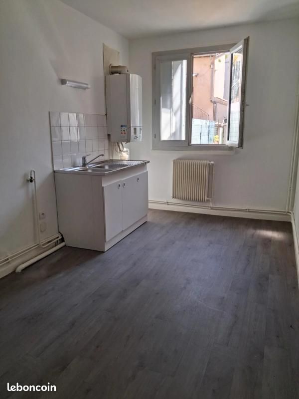 Appartement 4 pièces 80 m² · à Rive-de-Gier · 80 m² · 574 €
