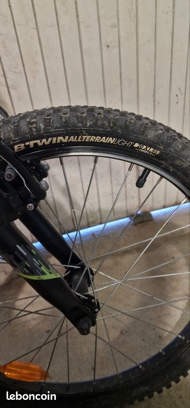 Vélo Rockrider enfant (image 1)