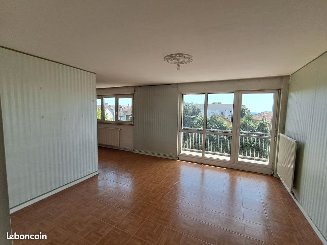 Parking 5 pièces 106 m² · à Longwy · 106 m² · 123 600 €