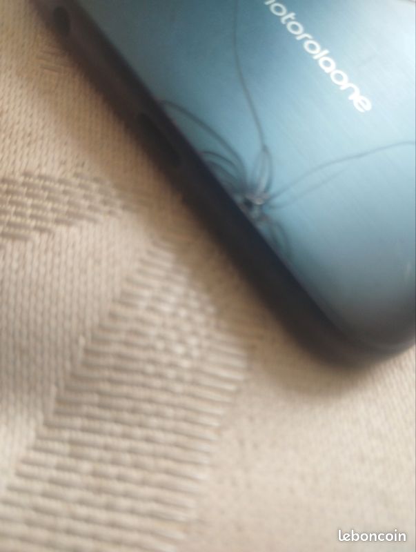Toutes pièces Motorola one zoom (image 3)