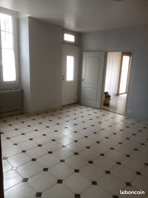 Apt t4 - Mirebeau 86110 (image principale 0)