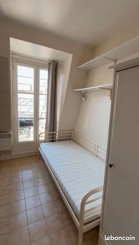 Appartement 1 pièce 8 m² · à Paris · 8 m² · 600 €/mois