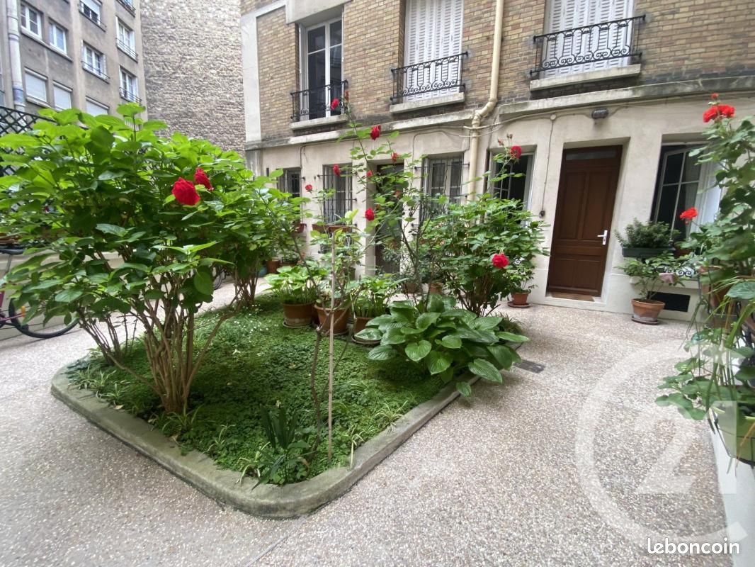 Appartement 1 pièce 30 m² · à Paris · 30 m² · 283 500 €