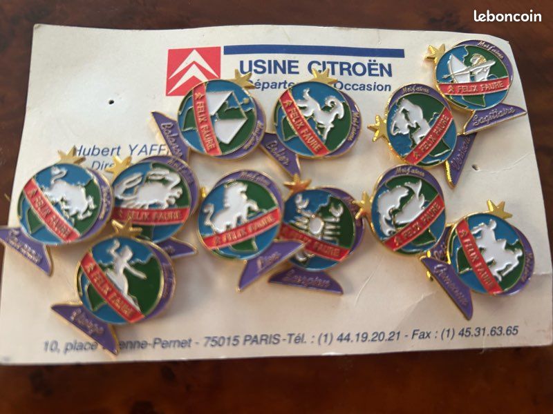 Insigne Pin's Vintage Tournoi Sportif Riverside - France Uniquement - Occasion - Modèle 11a