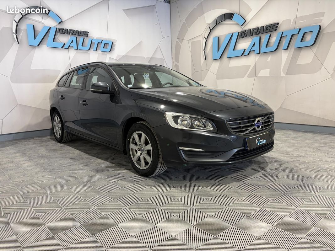VOLVO V60 D2 115 ch Stop&Start Kinetic Business (image 1)