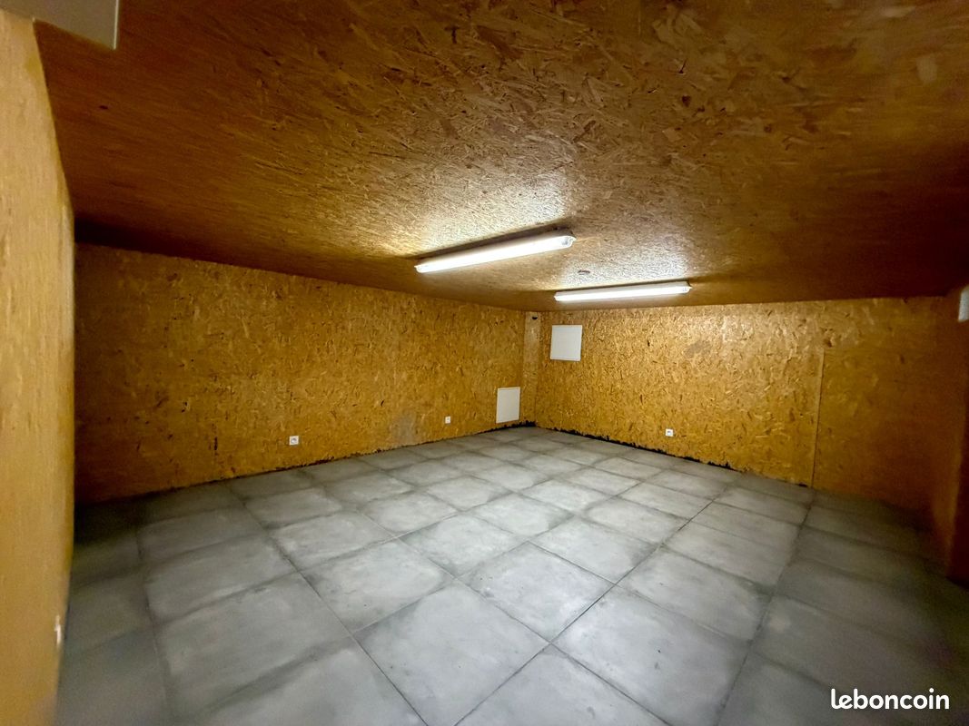 Cave Paris · 400 €/mois