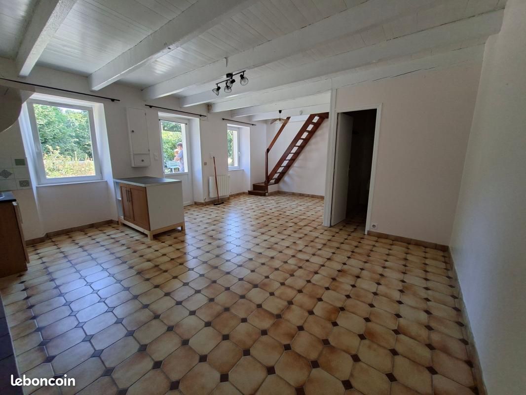 Maison 2 pièces 48 m² · à Kergloff · 48 m² · 550 €/mois