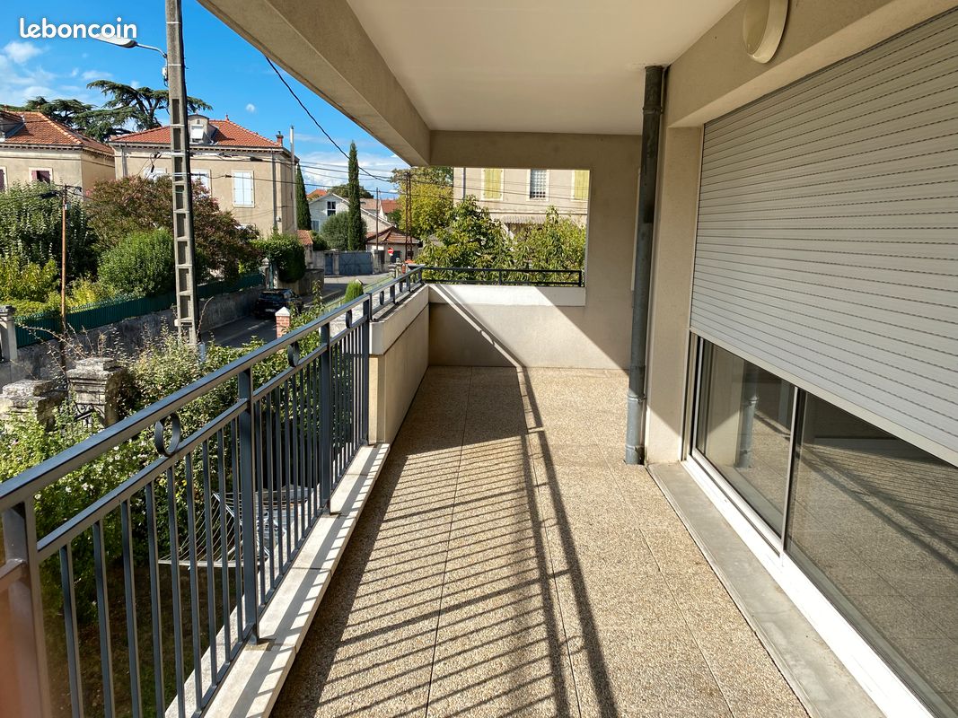Appartement 4 pièces 95 m² · à Montélimar · 95 m² · 925 €/mois