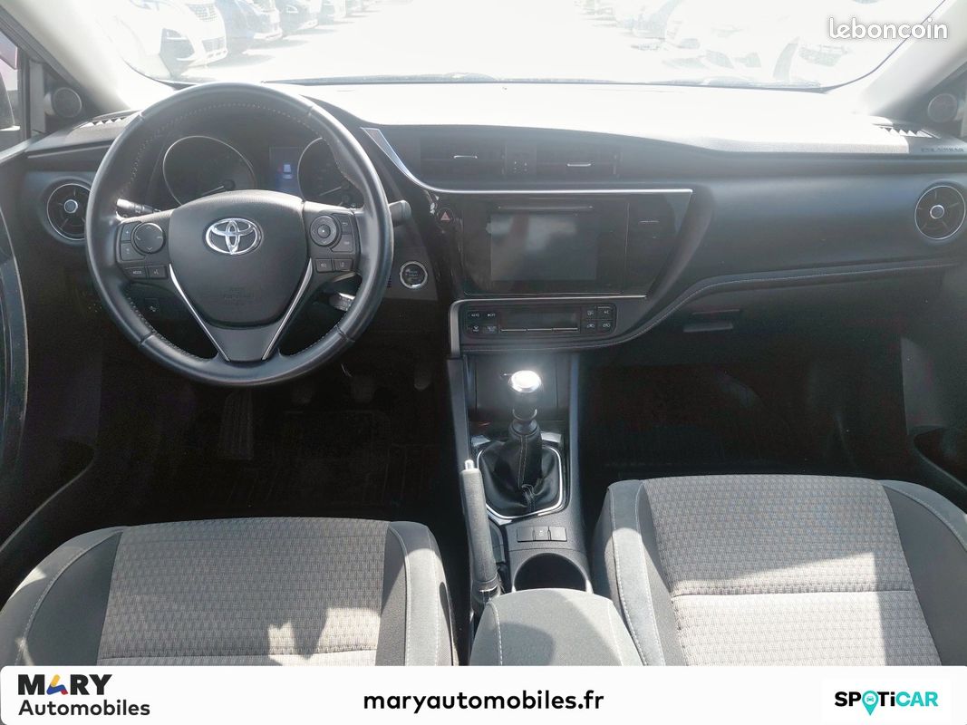 TOYOTA Auris 1.2T Dynamic (image 11)