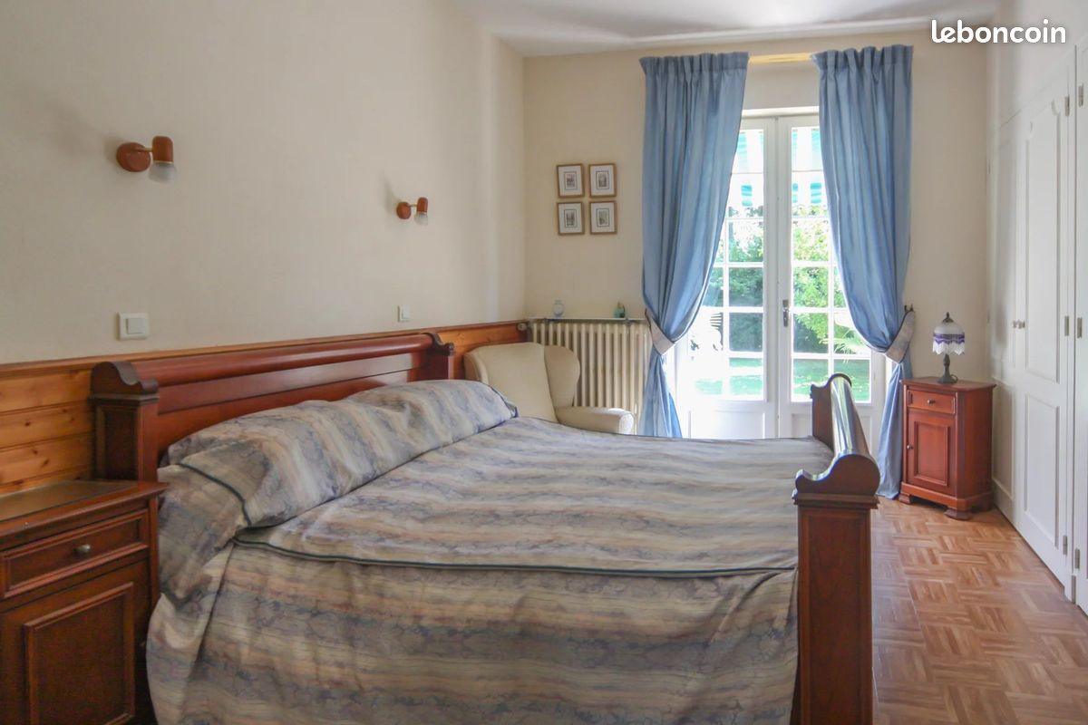 Maison 10 pièces 250 m² (image 12)