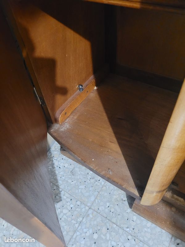 Armoire années 50 à restaurer (image 8)