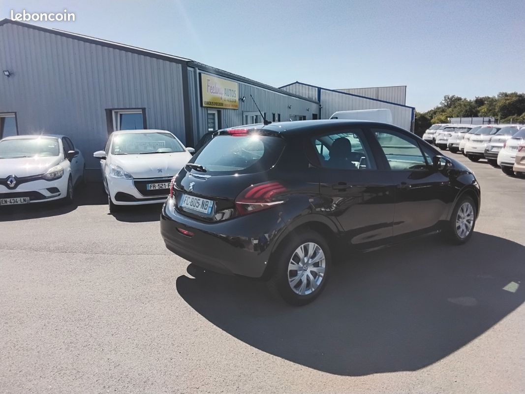 Peugeot 208 1.5 bluehdi 100cv active 5 places Boîte 6 vitesses (image 5)