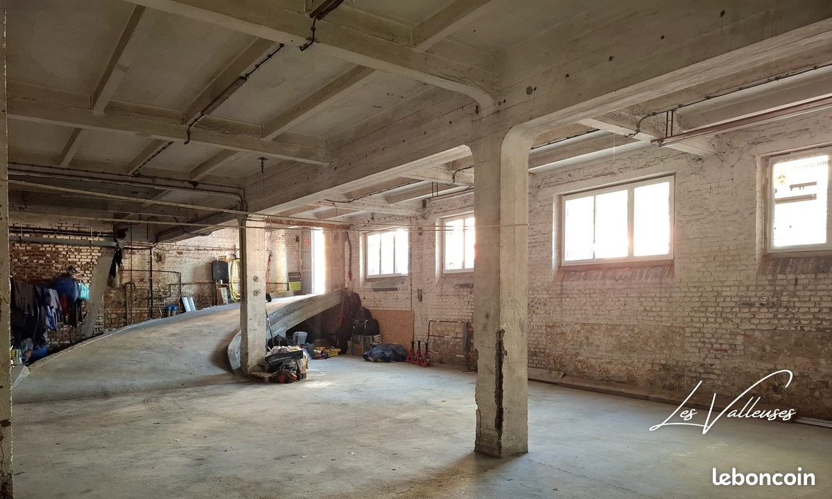 Parking 240 m² · à Fécamp · 240 m² · 120 000 €