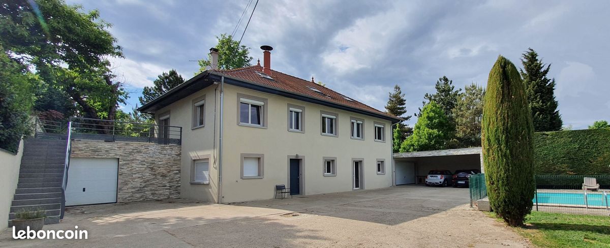 Maison 9 pièces 270 m² · à Vienne · 270 m² · 630 000 €