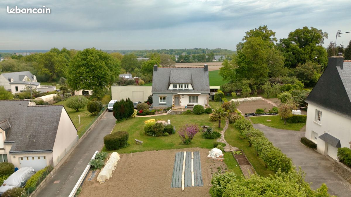 Maison 6 pièces 134 m² · à Saint-Thuriau · 134 m² · 248 980 €