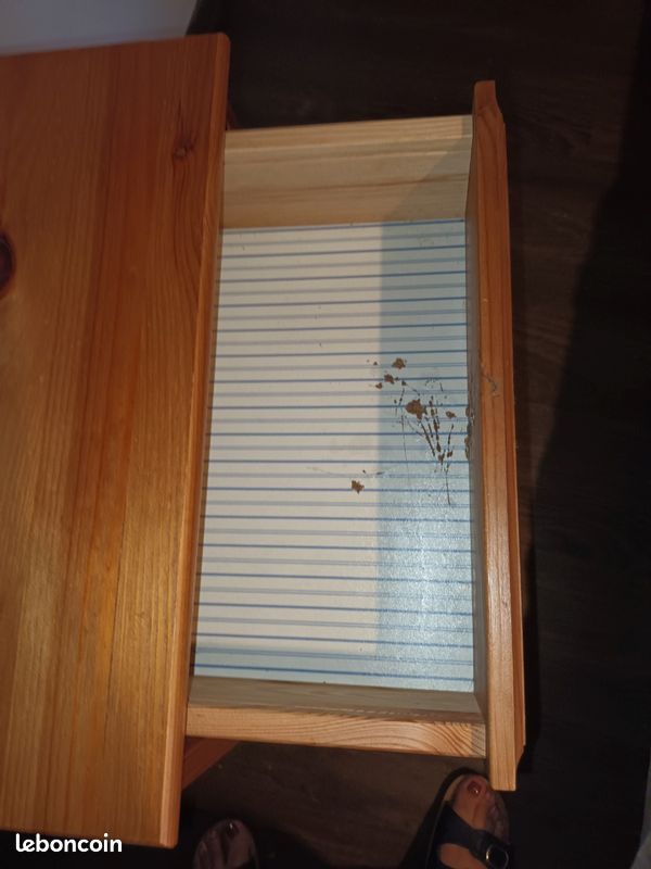 Table de nuit (image 3)