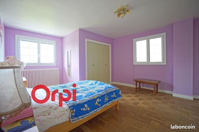 https://img.leboncoin.fr/api/v1/lbcpb1/images/15/96/4e/15964ef592cd5e0eac01c3f780824597b6f5ad99.jpg?rule=ad-image