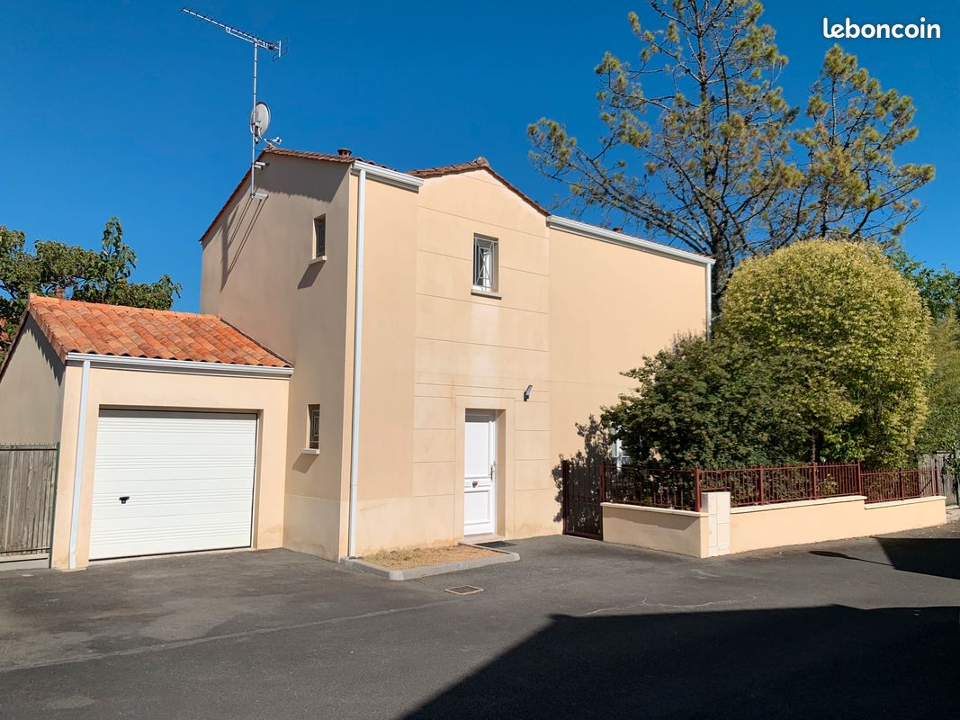 Maison 4 pièces 93 m² · à Gond-Pontouvre · 93 m² · 164 000 €